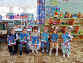 Утренник, посвященный 23 Февраля Утренник, посвященный 23 Февраля.